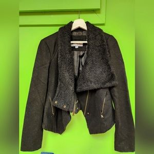 Andrew Marc wool jacket. Beautiful style. Black. Size 8